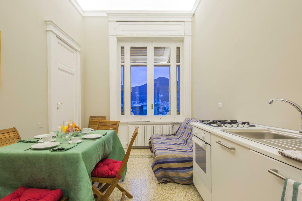 La Giulietta - Penthouse Apartment Salerno Exterior photo