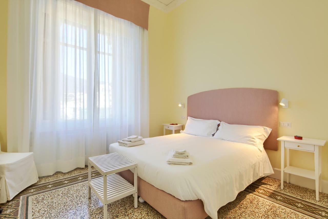 La Giulietta - Penthouse Apartment Salerno Exterior photo