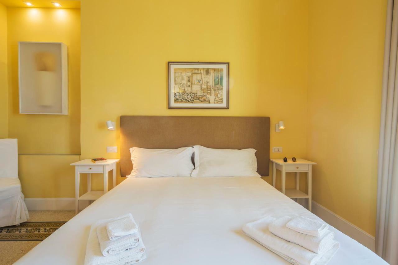 La Giulietta - Penthouse Apartment Salerno Exterior photo